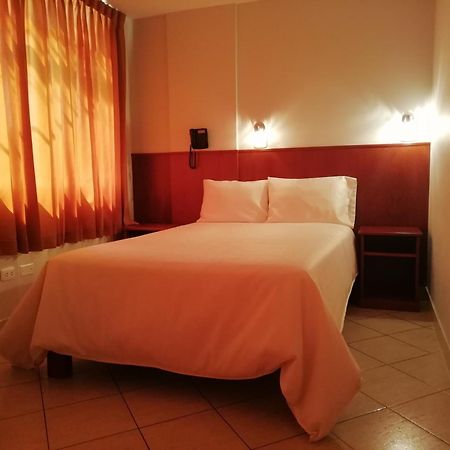Hostal Vasco Такна Экстерьер фото