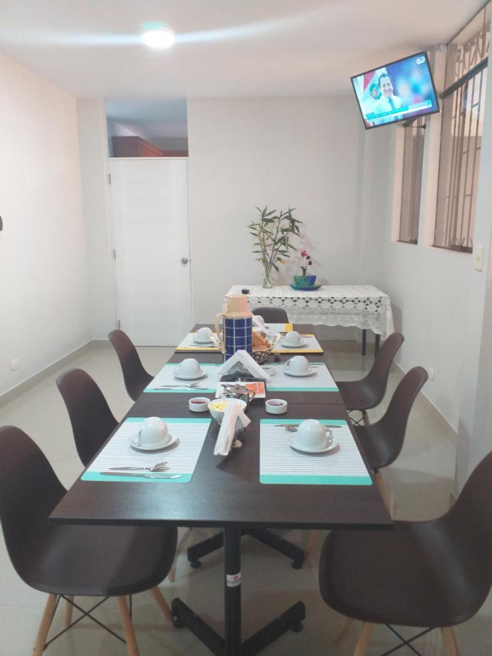 Hostal Vasco Такна Экстерьер фото