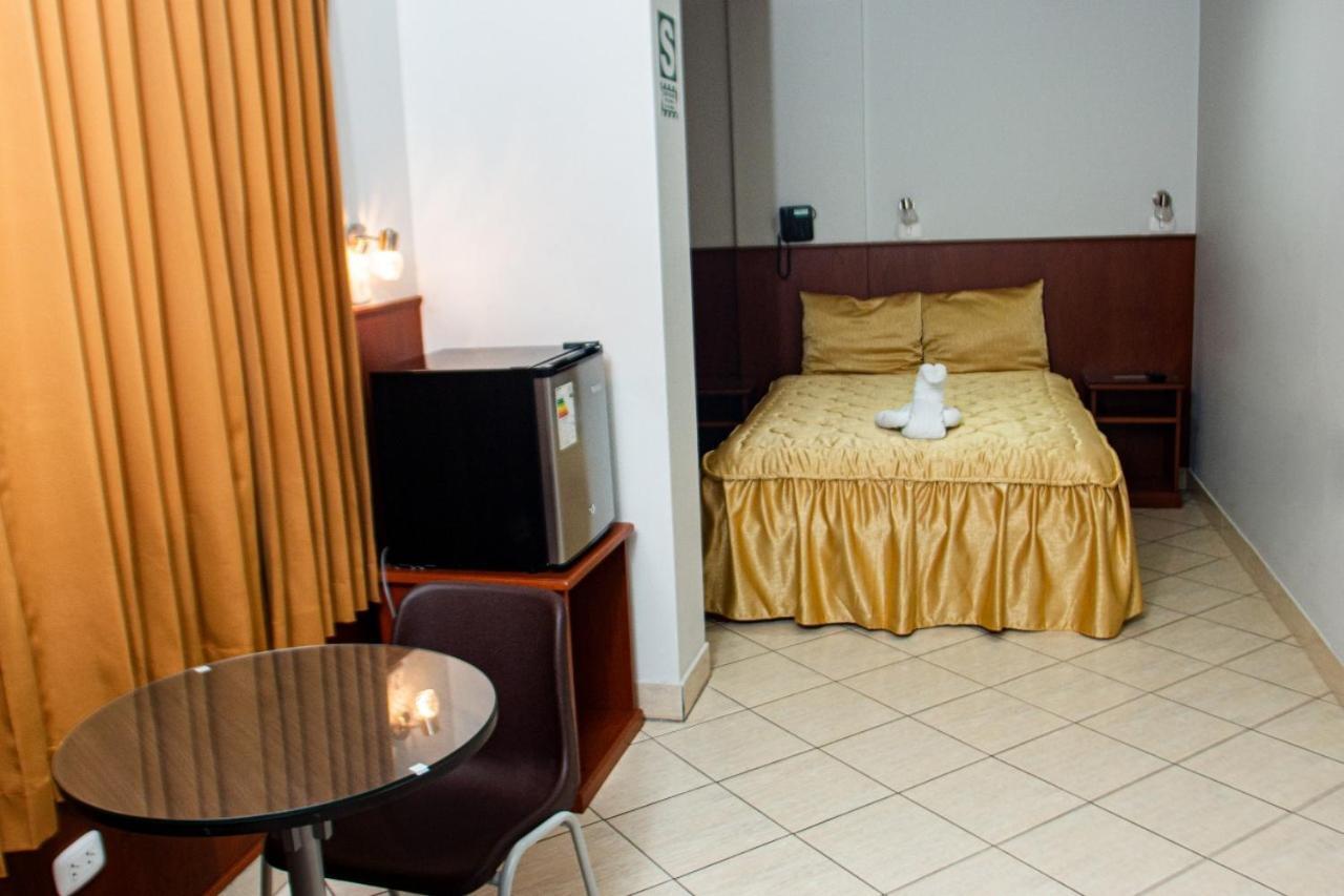Hostal Vasco Такна Экстерьер фото