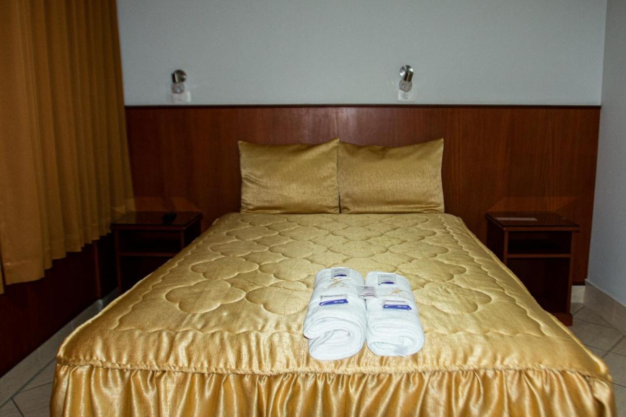 Hostal Vasco Такна Экстерьер фото
